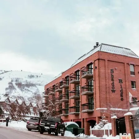 Ski-In Ski Out Luxury 1 Bd / 2 Ba Condo
